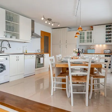 Chalet Mountain View